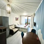 Julia Vigo Panorama Апартамент