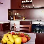 Julia Vigo Panorama *