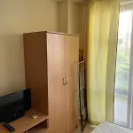 Julia Vigo Panorama