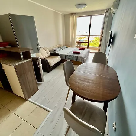 Julia Vigo Panorama Апартамент