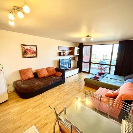 Апартамент Julia Vigo Panorama Несебър