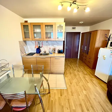 Julia Vigo Panorama Apartment *