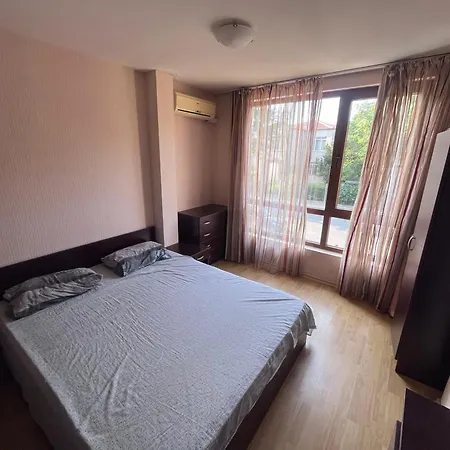 Julia Vigo Panorama Apartment *