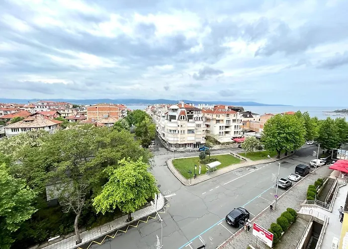 Julia Vigo Panorama Apartment Nesebar