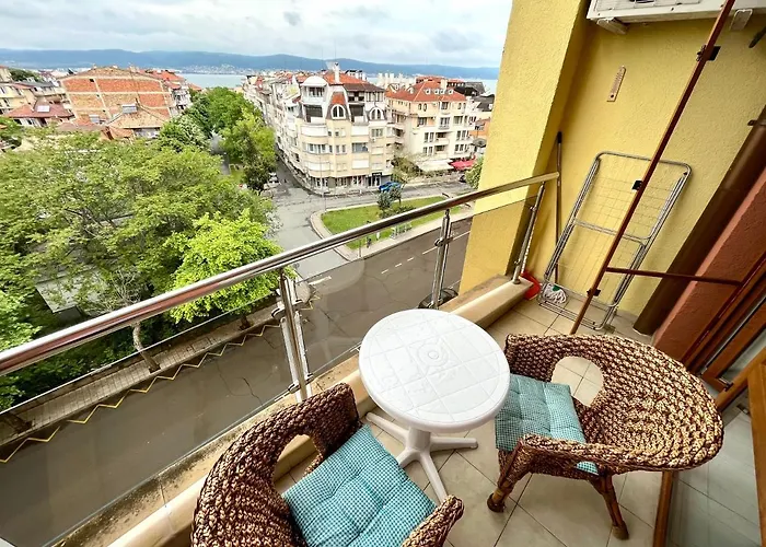 Julia Vigo Panorama Apartment *