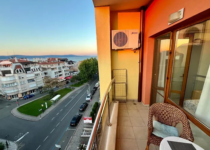 Julia Vigo Panorama Apartment Nesebar