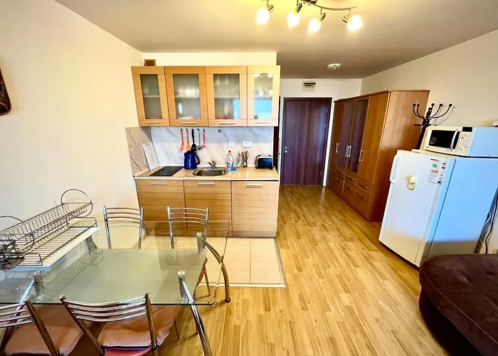 Julia Vigo Panorama Apartment *