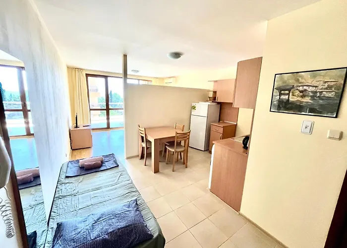 Julia Vigo Panorama Apartment *