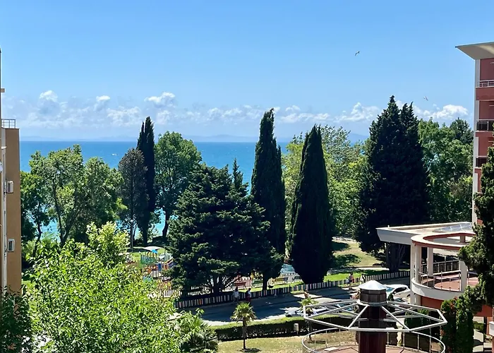 Julia Vigo Panorama Apartment Nesebar