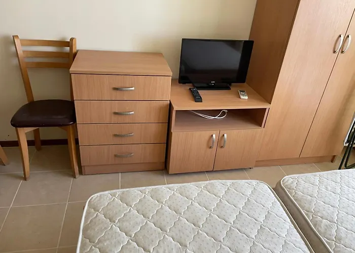 Julia Vigo Panorama Apartment