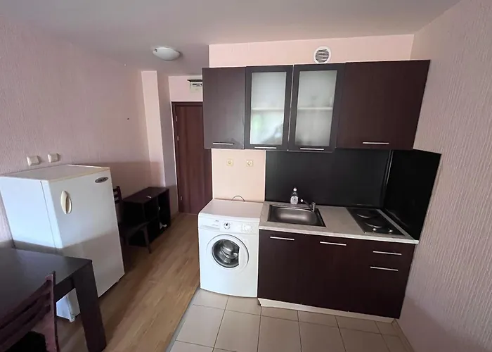 Julia Vigo Panorama Apartment Nesebar